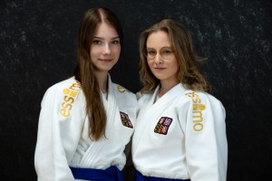 ROZHOVOR | KATA TEAM: Anna Šneidarová a Sára Josefína Švihlíková